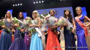 Miss World Canada 2013 Camille Munro with the rest of the top 5.