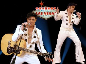 Darren Lee as Elvis Presley